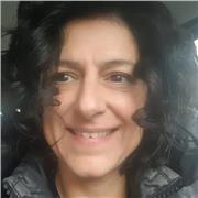 Psicologa clinica iscritta all'albo del Piemonte, educatore professionale, scrittrice. Offro ripetizioni di italiano